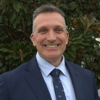 Photo of Darren Cox